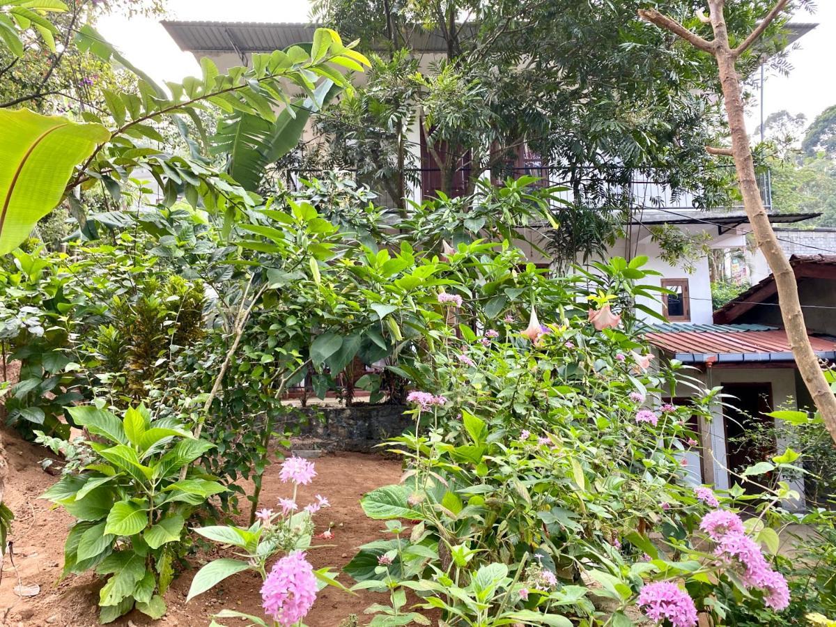 Mama Cottage Ella Bagian luar foto